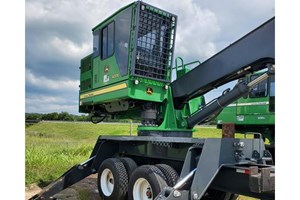 2019 John Deere 437E  Log Loader